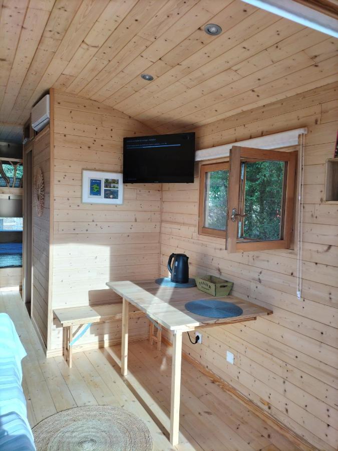 La Roulotte De Jane Margon (Eure-et-Loir) Exterior foto